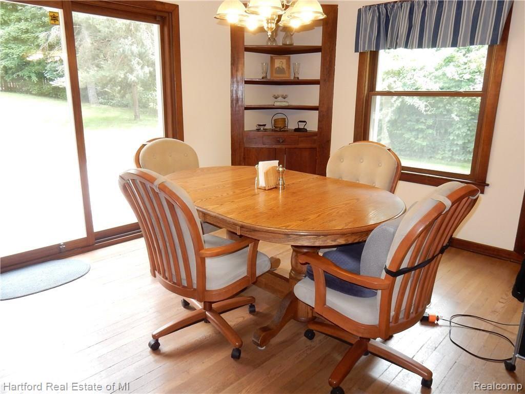 2470 Charms Road Wixom, MI 48393 - Photo 6 of 33 DSCN2160.JPG