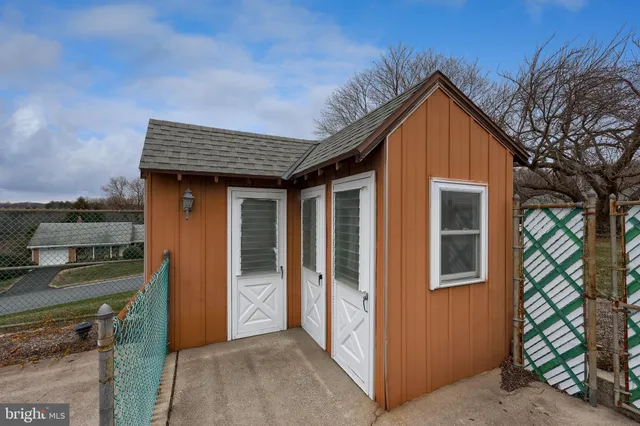 $499,900 | 161 Crest Drive, Boyertown, PA 19512