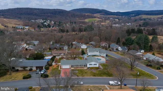 $499,900 | 161 Crest Drive, Boyertown, PA 19512