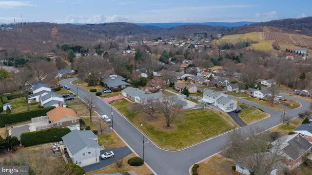 $499,900 | 161 Crest Drive, Boyertown, PA 19512