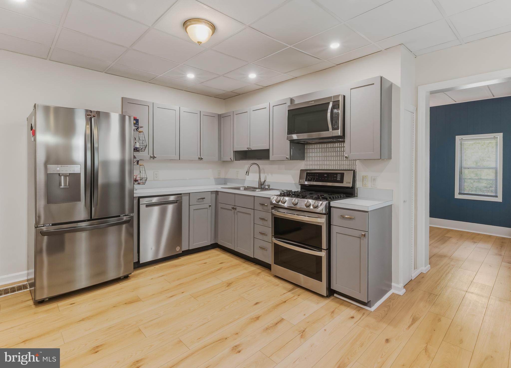 230 Rutland Avenue Mount Holly, NJ 08060 - Photo 2 of 18 Gallery Image 2