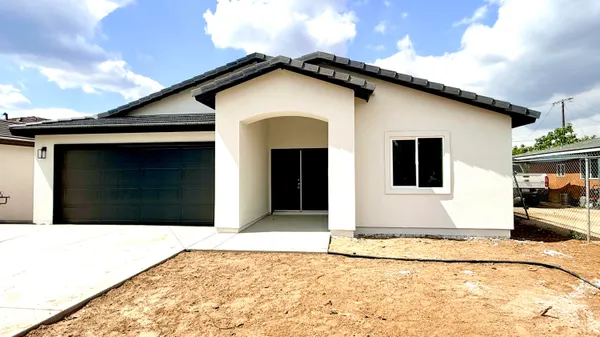 $389,900 | 23078 Lawson Avenue, Strathmore, CA 93267
