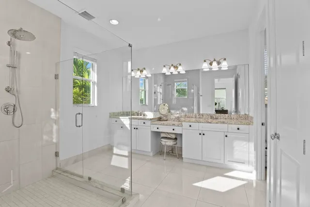 $1,750,000 | 7037 Edison Place, Palm Beach Gardens, FL 33418