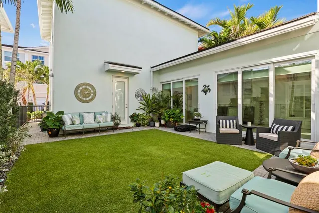 $1,750,000 | 7037 Edison Place, Palm Beach Gardens, FL 33418