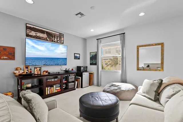 $1,750,000 | 7037 Edison Place, Palm Beach Gardens, FL 33418