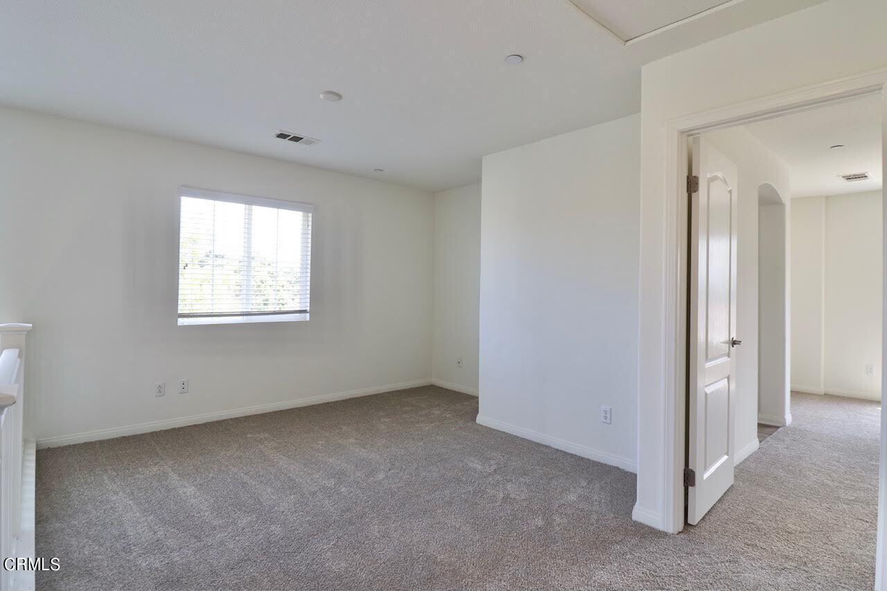 5200 Edgar Street Oxnard, CA 93033 - Photo 14 of 20 an empty room with windows