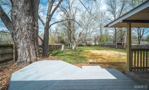 $275,000 | 343 Winter Drive, St. James, MO 65559