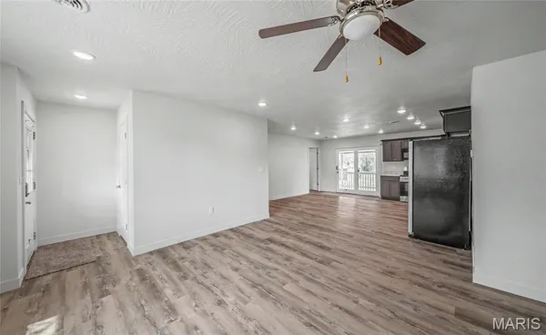 $275,000 | 343 Winter Drive, St. James, MO 65559