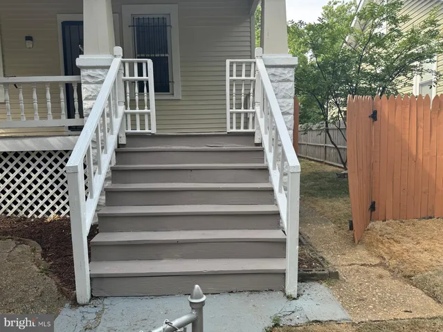 a view of front door