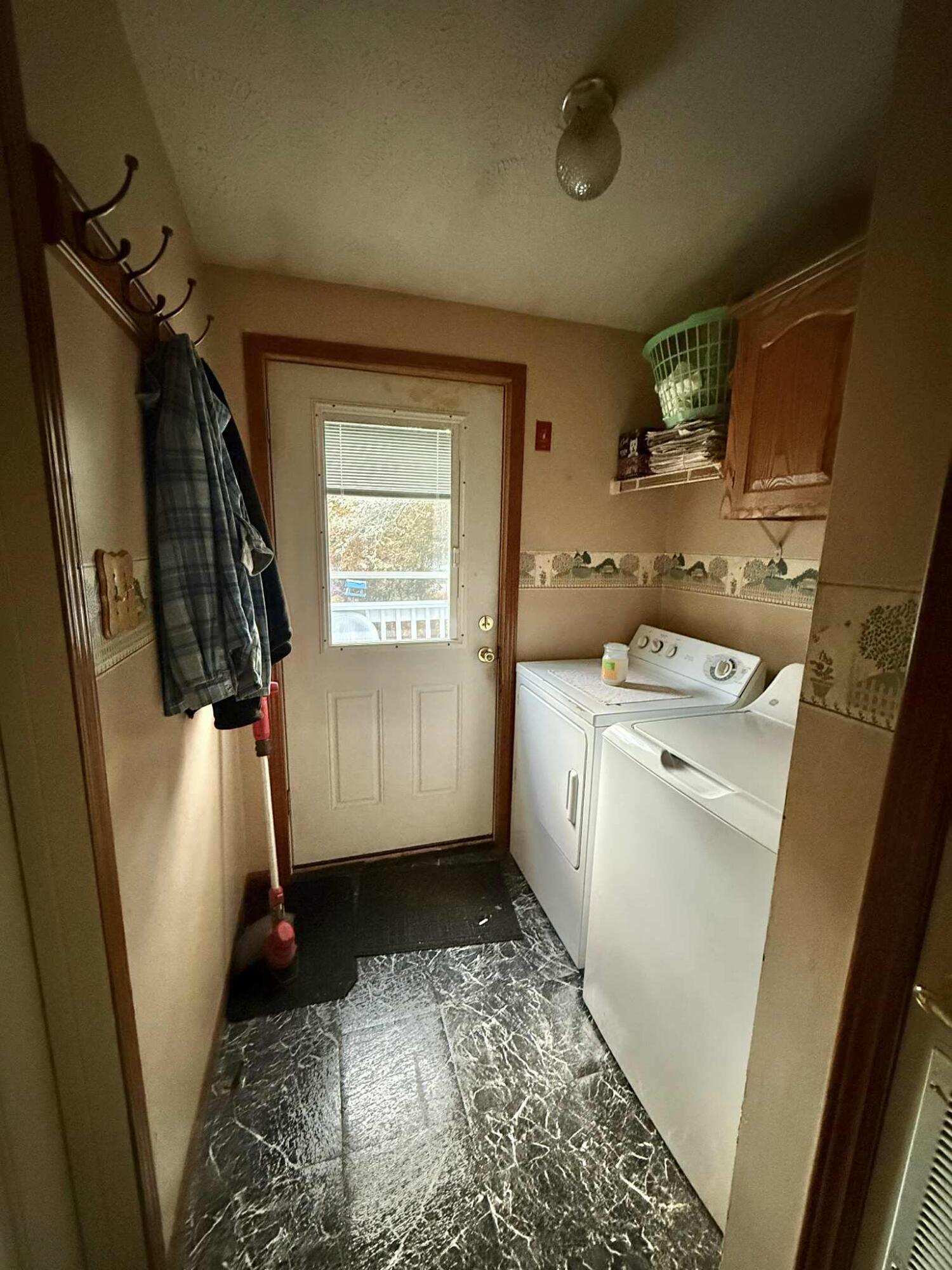 137 Canton Road Livermore, ME 04253 - Photo 12 of 19 5ae5bab1-bffa-4d76-9554-b60d46173913