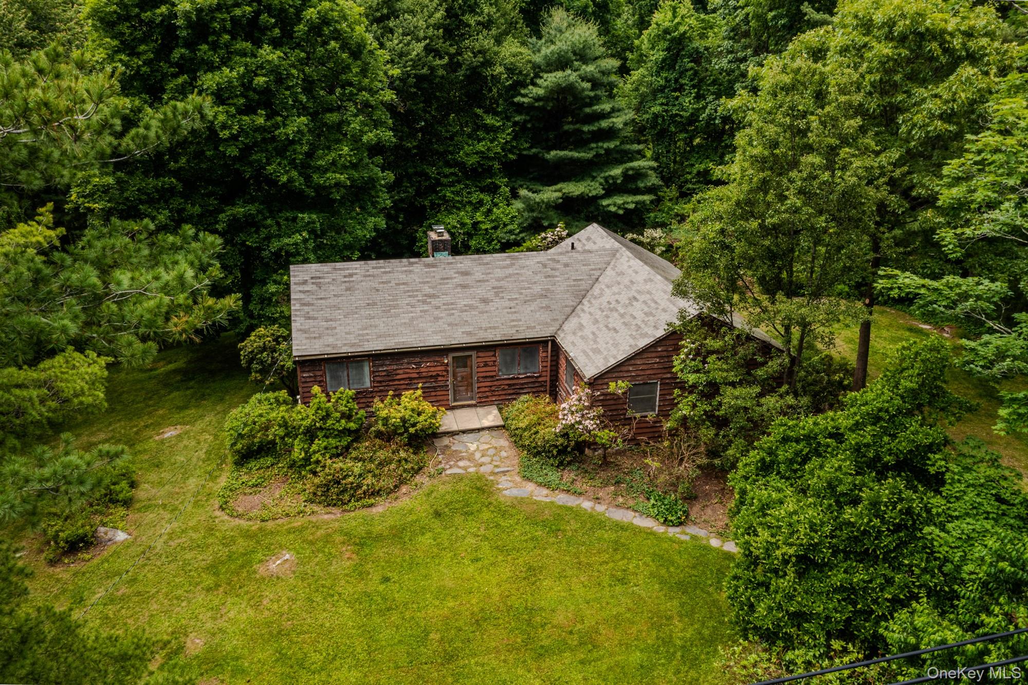 538 Croton Heights Road Yorktown Heights, NY 10598 - Photo 19 of 24 Front yard.