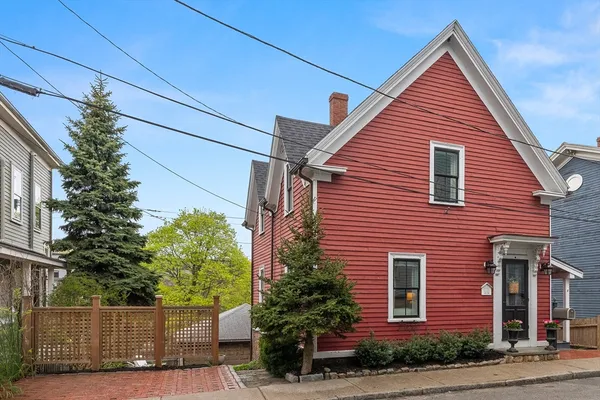 $759,500 | 6 Gifford Court, Salem, MA 01970