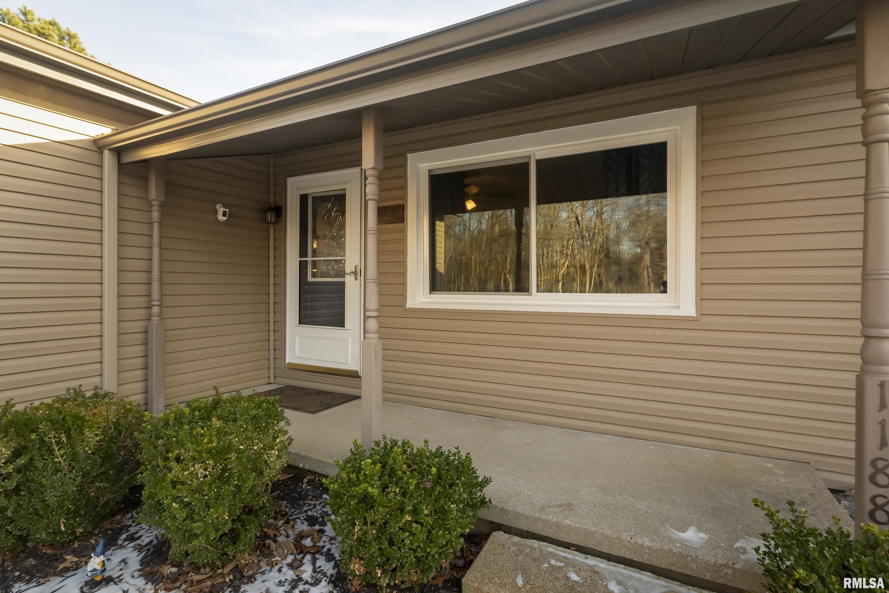 11888 Trolley Line Road Marion, IL 62959 - Photo 4 of 30