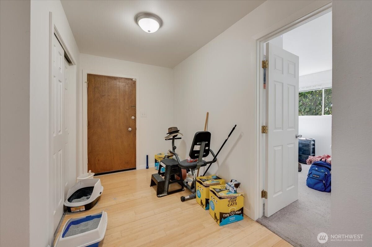 4051 Letitia Avenue South Seattle, WA 98118 - Photo 12 of 24