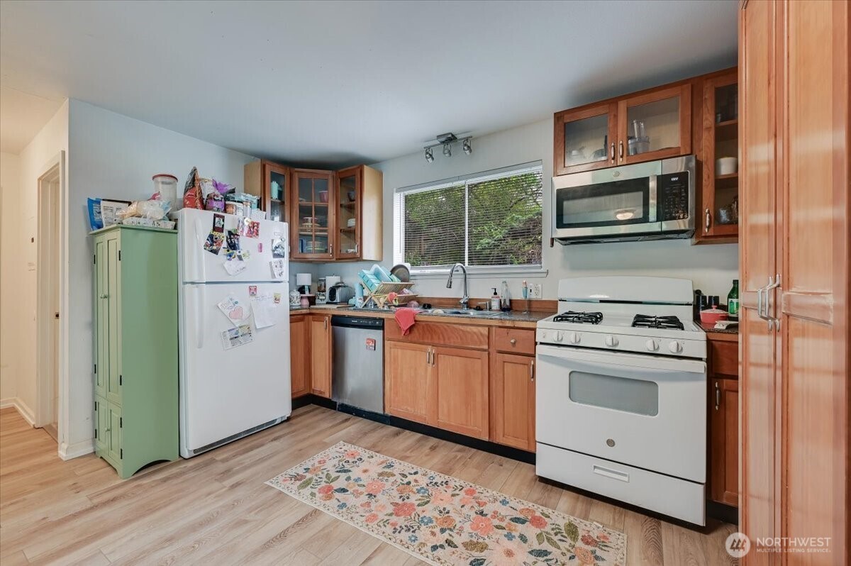 4051 Letitia Avenue South Seattle, WA 98118 - Photo 20 of 24