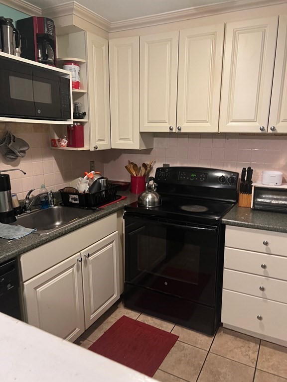 1323 Worcester Road, Unit E2 Framingham, MA 01701 - Photo 2 of 6