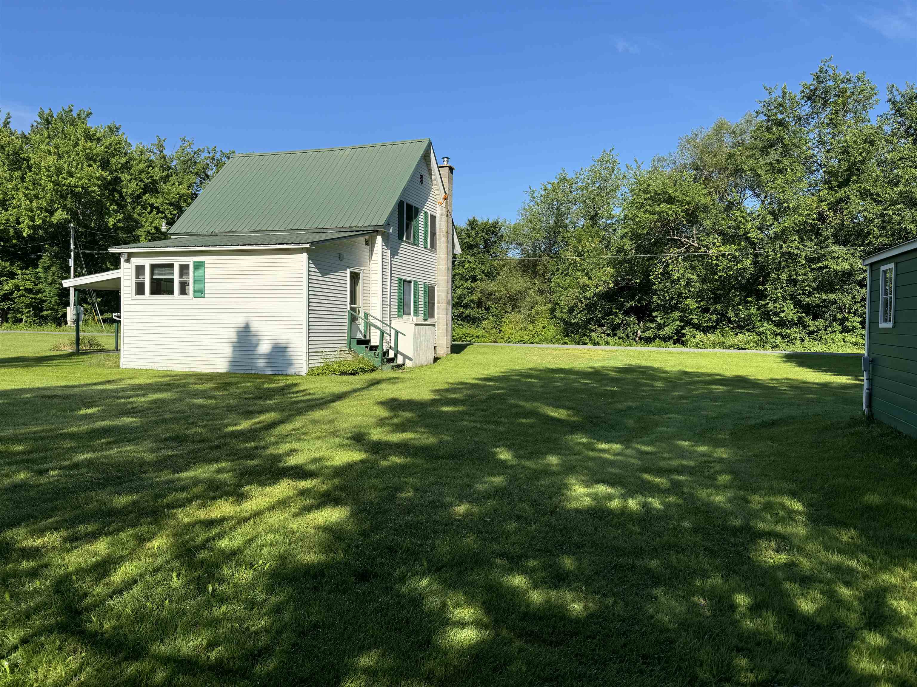 944 Halls Stream Road Pittsburg, NH 03592 - Photo 38 of 40 Gallery Image 38