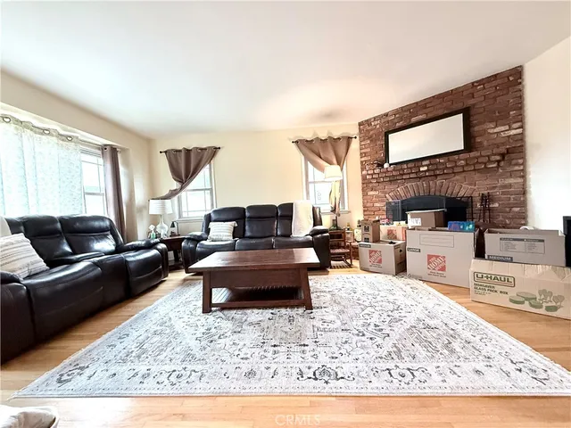 $3,750 | 970 West 8th Street, San Pedro, CA 90731