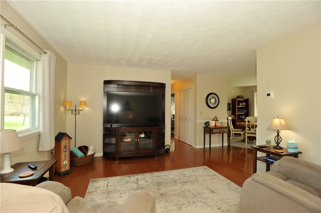 32 East Vargo Road Horseheads, NY 14845 - Photo 15 of 47