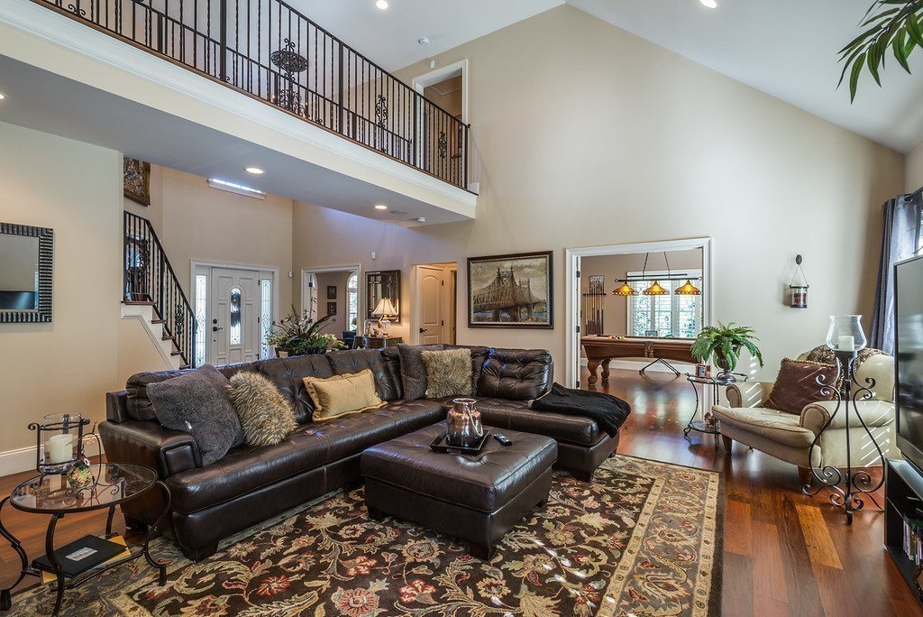 112 Mill Street Middleton, MA 01949 - Photo 7 of 30