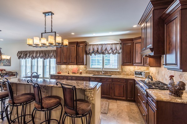 112 Mill Street Middleton, MA 01949 - Photo 9 of 30