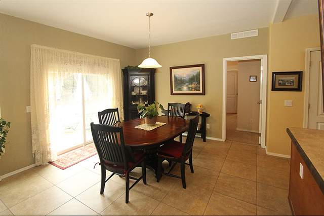 27504 North Bruce Road Chattaroy, WA 99003 - Photo 5 of 9