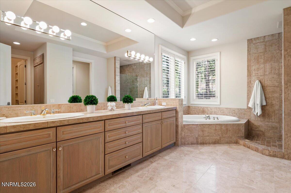 5680 Lausanne Drive Reno, NV 89511 - Photo 24 of 40 24-DSC_8948