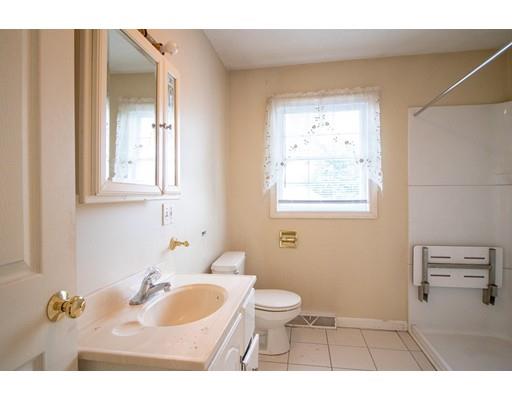 56 Terrace Street Fall River, MA 02721 - Photo 12 of 32 Gallery Image 12