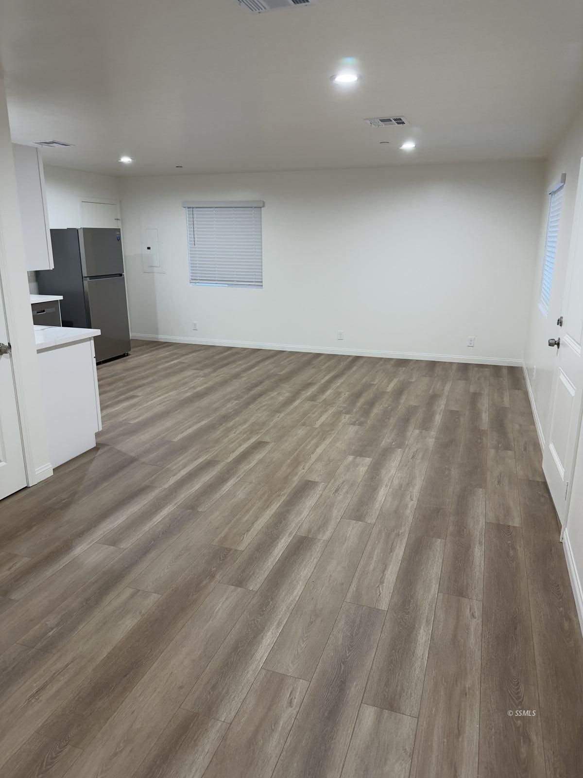 218 West Church Avenue Ridgecrest, CA 93555 - Photo 5 of 9 Gallery Image 5