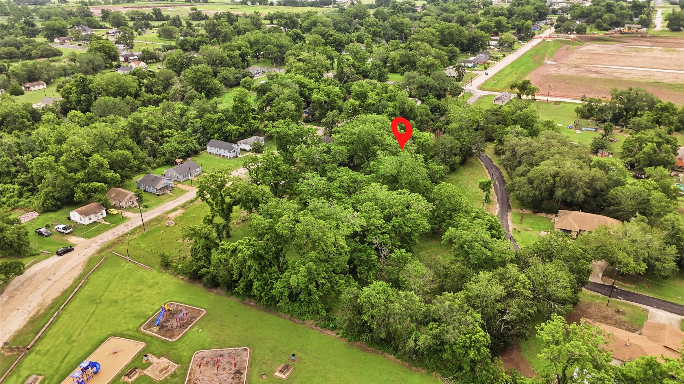 101 Outlar Street Wharton, TX 77488 - Photo 32 of 40 a view of a small yard