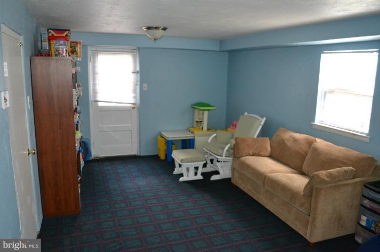 6507 Edenvale Road Baltimore, MD 21209 - Photo 19 of 20 Den