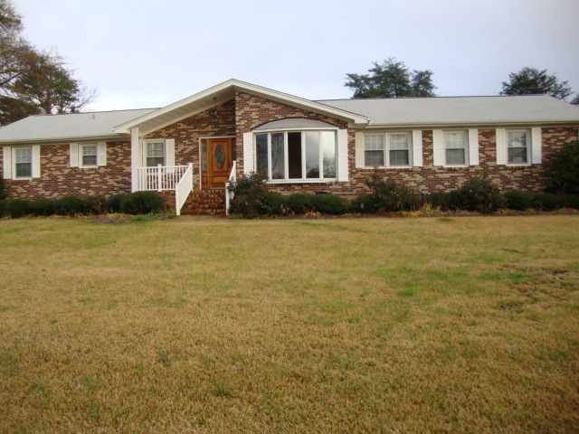 502 American Legion Road Greer, SC 29651 - Photo 2 of 17 Gallery Image 2