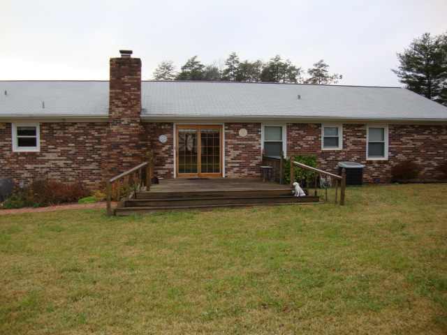 502 American Legion Road Greer, SC 29651 - Photo 7 of 17 Gallery Image 7