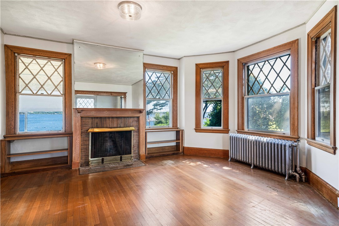 22 Selkirk Road Cranston, RI 02905 - Photo 21 of 39 Gallery Image 21