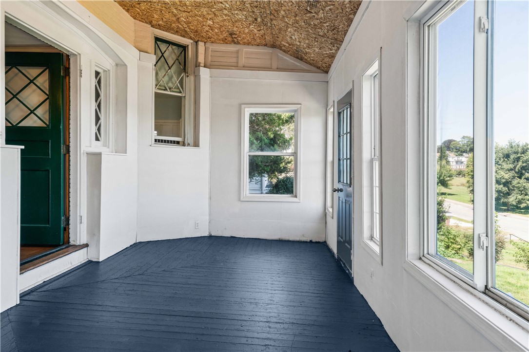 22 Selkirk Road Cranston, RI 02905 - Photo 27 of 39 Gallery Image 27