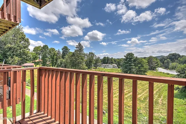 $127,900 | 1805 King College Road, Unit E4, Bristol, TN 37620