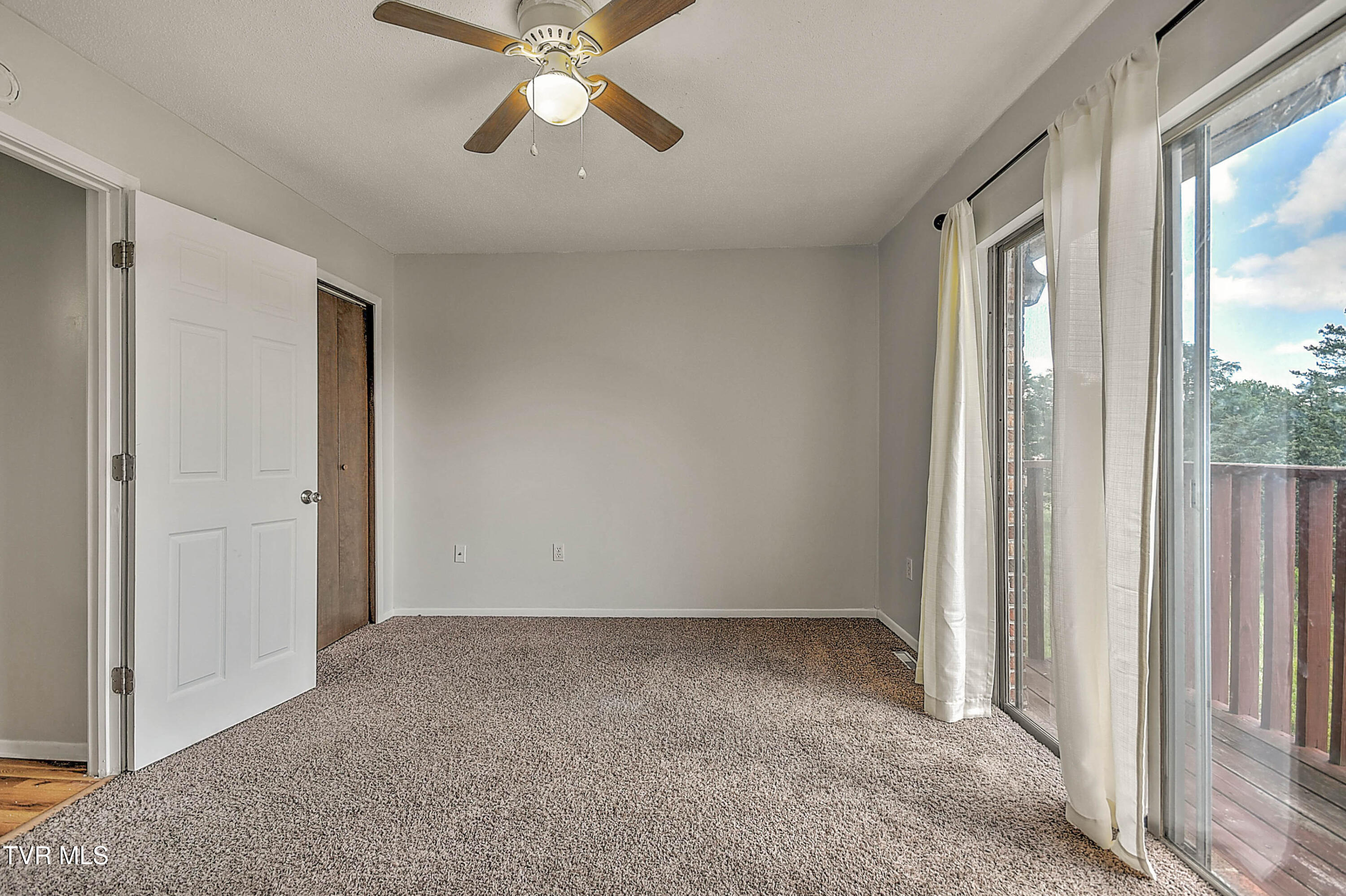 1805 King College Road, Unit E4 Bristol, TN 37620 - Photo 15 of 25 1805 King College TC-20