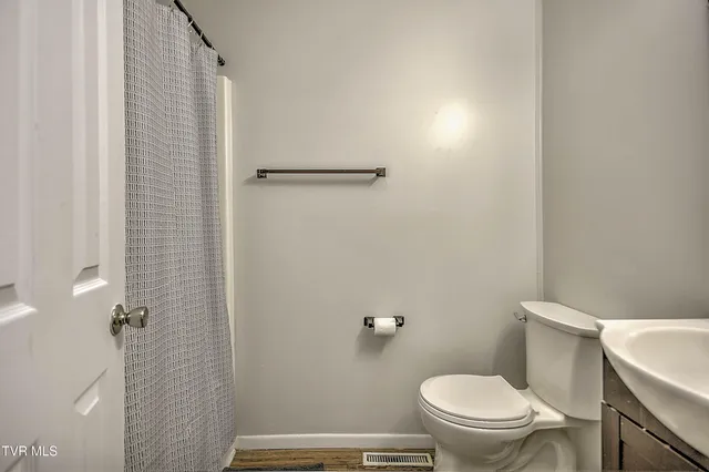 $127,900 | 1805 King College Road, Unit E4, Bristol, TN 37620