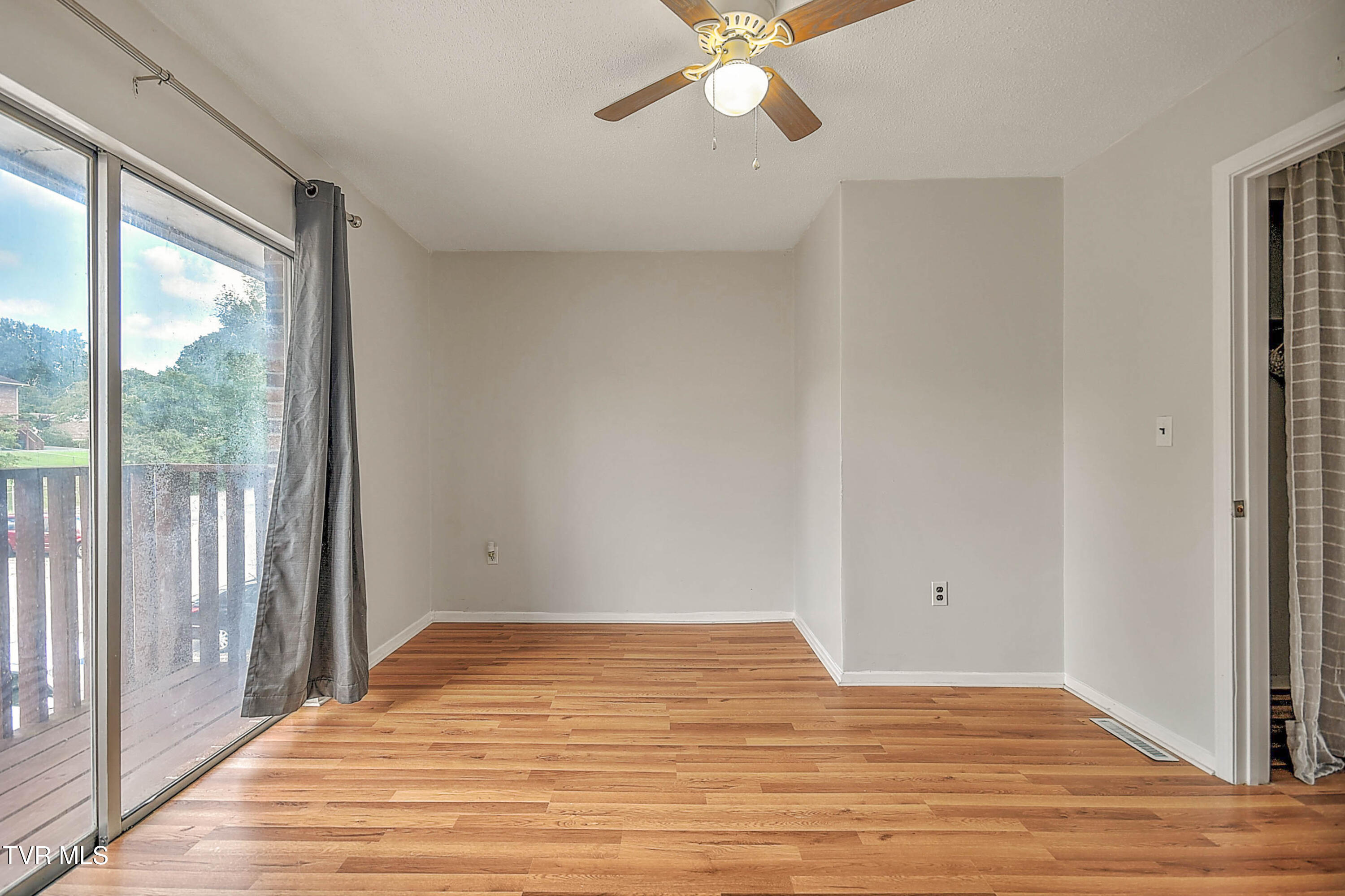 1805 King College Road, Unit E4 Bristol, TN 37620 - Photo 22 of 25 1805 King College TC-28