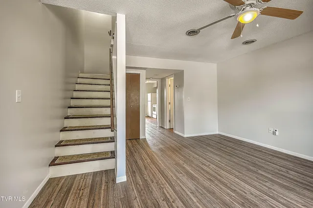 $127,900 | 1805 King College Road, Unit E4, Bristol, TN 37620