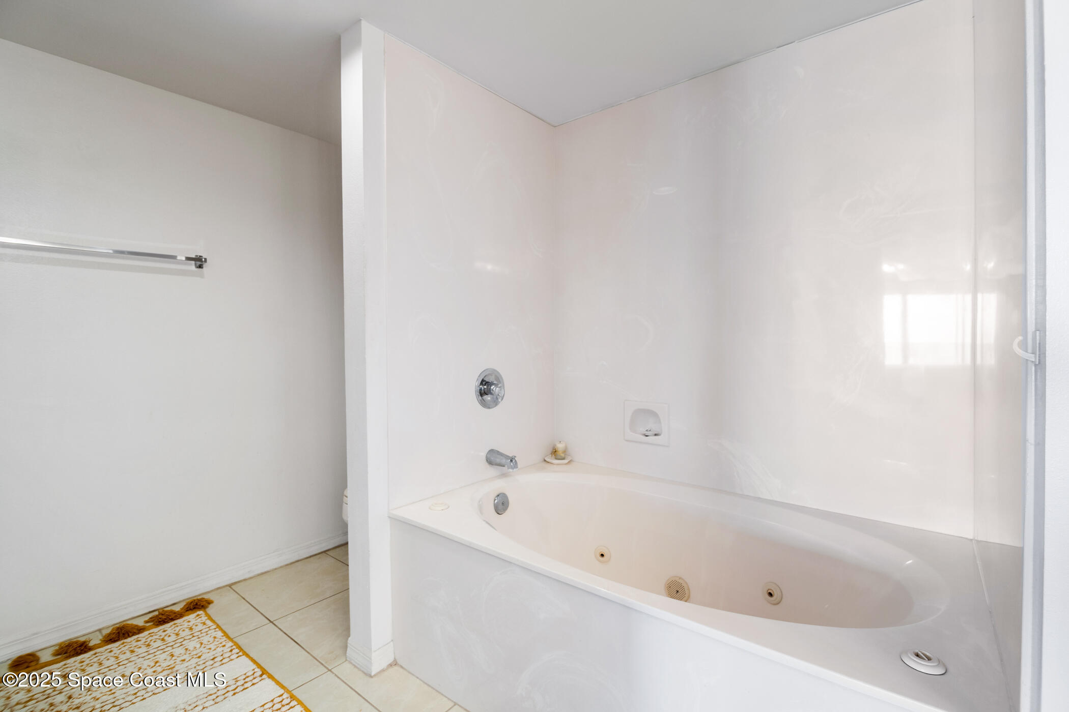 6770 Ridgewood Avenue, Unit 301 Cocoa Beach, FL 32931 - Photo 14 of 44