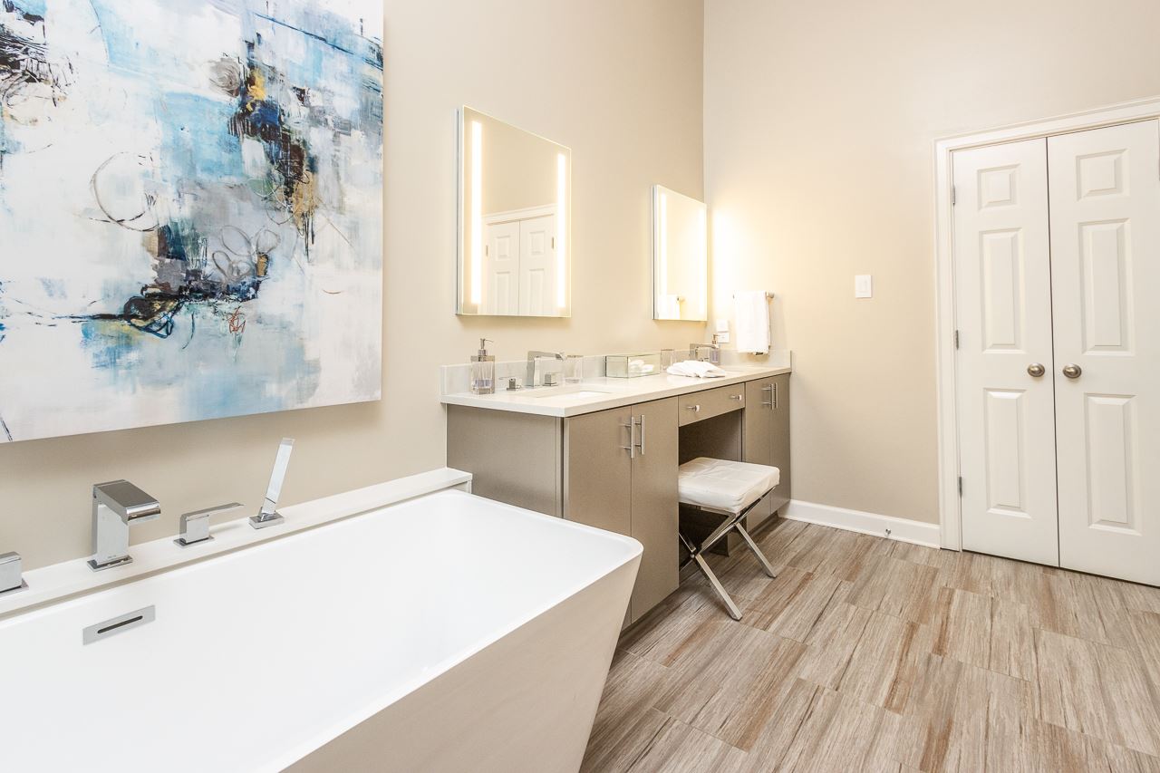 1139 Oak River Road Memphis, TN 38120 - Photo 19 of 25 Gallery Image 19