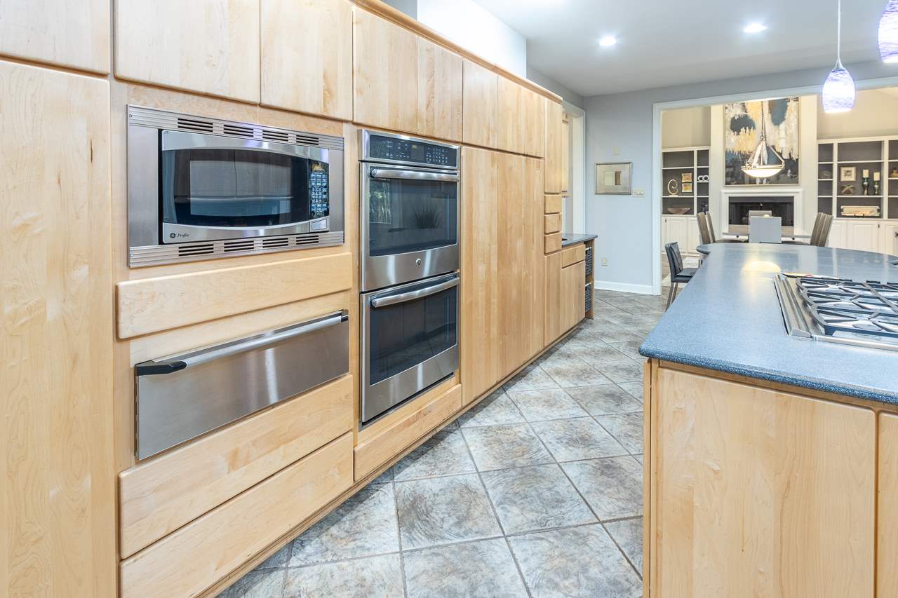 1139 Oak River Road Memphis, TN 38120 - Photo 7 of 25 Gallery Image 7