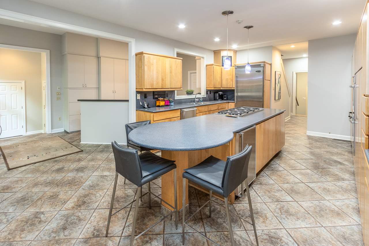 1139 Oak River Road Memphis, TN 38120 - Photo 10 of 25 Gallery Image 10