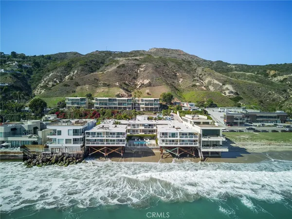 $5,950 | 22626 Pacific Coast Highway, Unit 9, Malibu, CA 90265