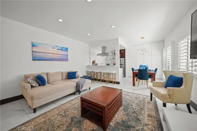 $5,950 | 22626 Pacific Coast Highway, Malibu, CA 90265