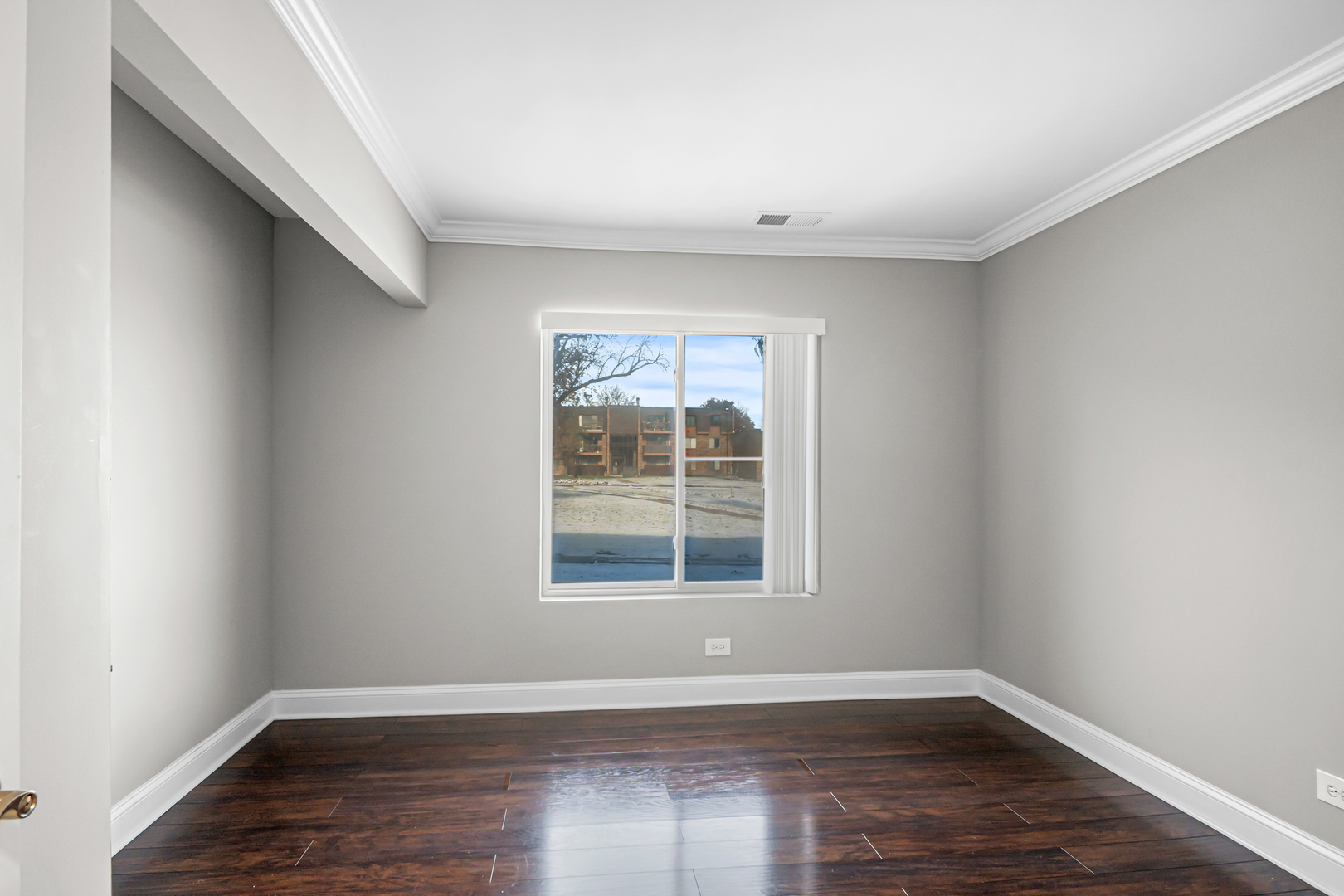 629 Derry Court, Unit 1A Schaumburg, IL 60193 - Photo 4 of 8