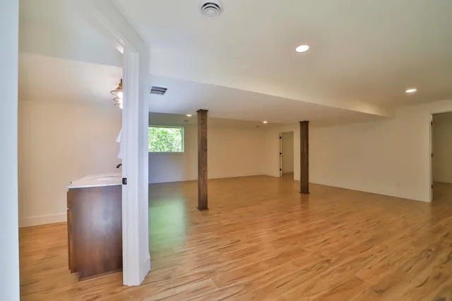 $999,950 | 20482 Lord Road, Merrifield, MN 56465