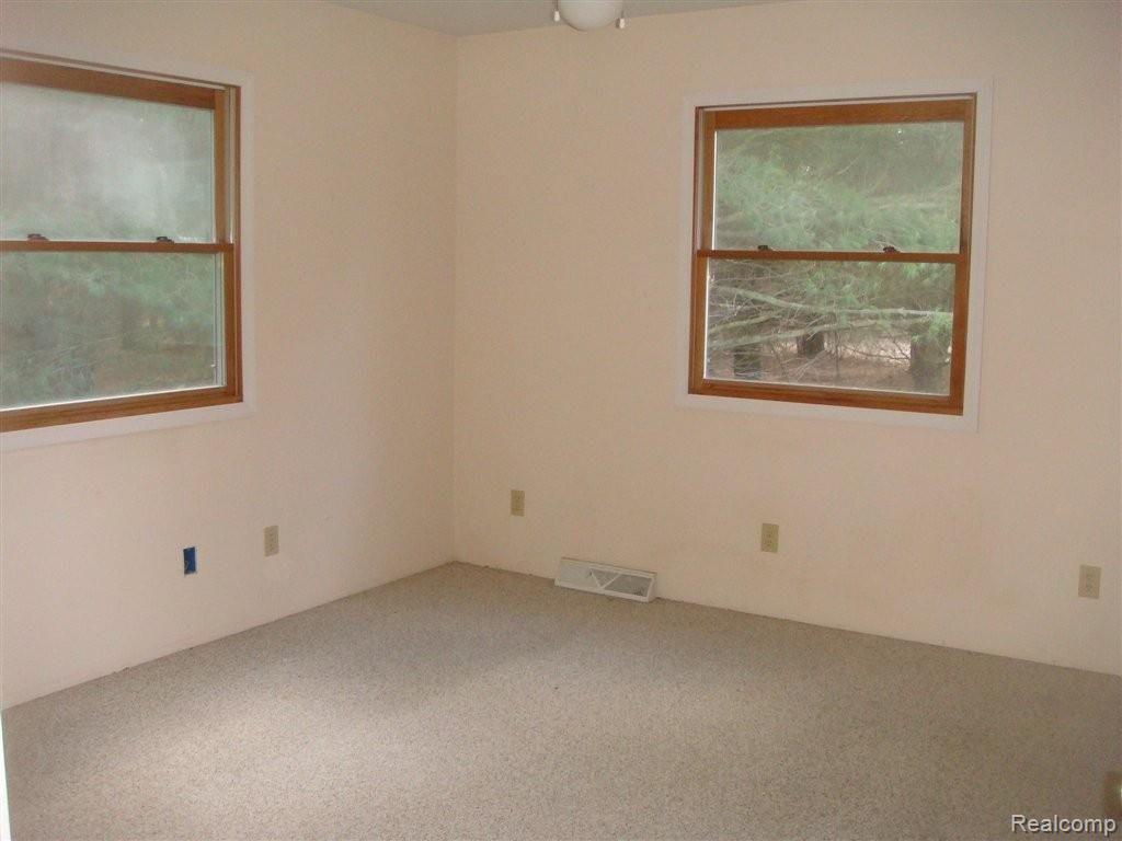 7115 Graham Road Jeddo, MI 48032 - Photo 6 of 23 bedroom