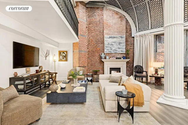 $2,595,000 | 428 Broome Street, Unit 1R | SoHo